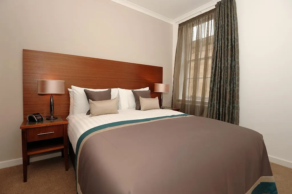 Stewart By Heeton Concept - Aparthotel Edynburg 4*,